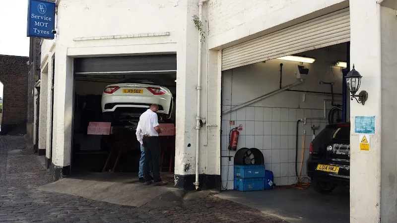 Belgravia Garage work photo